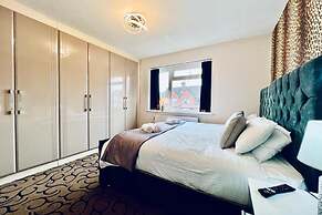 13 Guests - Free Parking - Manchester House