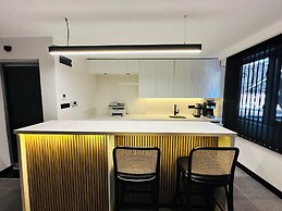 Rose Point Residence