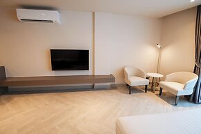 The One Cozy Living