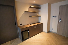 The One Cozy Living