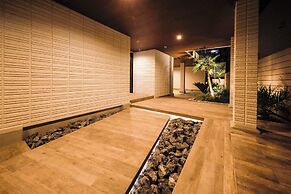 Pacific Coast Enoshima by Tranova