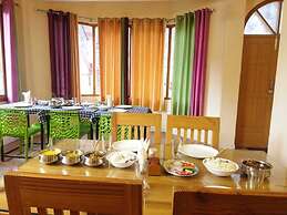 Orange Sky Homestays Jibhi