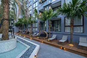 Nicest Condo in City gate Kamala  c118