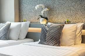 Nicest Condo in City gate Kamala  c118