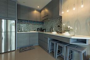 Nicest Condo in City gate Kamala  c118