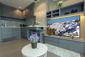 Nicest Condo in City gate Kamala  c118