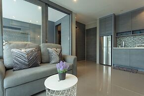 Nicest Condo in City gate Kamala  c118