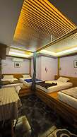 Let's Sea Hostel