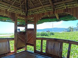 The Waves at Socorro Baler- Hotel A