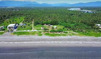 The Waves at Socorro Baler- Hotel A