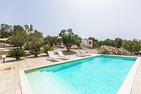 4099 Villa Maste by Barbarhouse