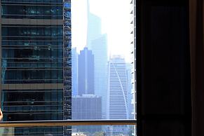 Cosmos Living - Goldcrest Views1