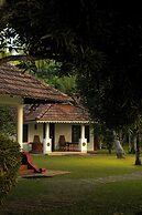 Palmgrove Lake Resort