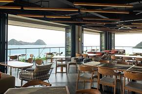 Katamaran Hotel & Resort Komodo