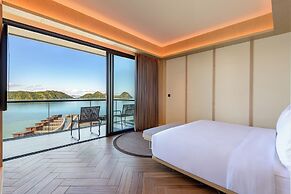 Katamaran Hotel & Resort Komodo