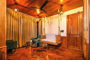 Koro Treehouse Resort