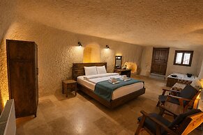 Kayaharman Cave Suites