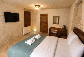 Kayaharman Cave Suites
