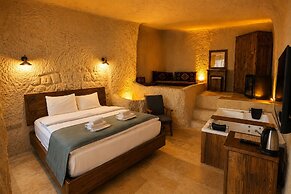 Kayaharman Cave Suites