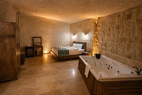 Kayaharman Cave Suites