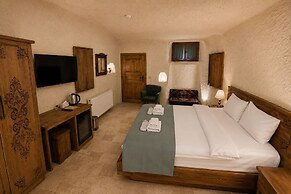 Kayaharman Cave Suites