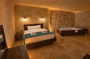 Kayaharman Cave Suites