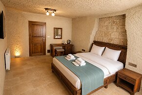 Kayaharman Cave Suites
