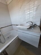 Luxe Ponte Inn