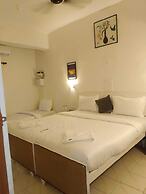 Holiday Beach Resort
