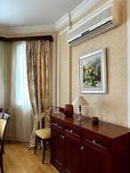 Layla Apartment