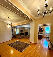 Layla Apartment