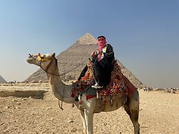Pyramids way inn