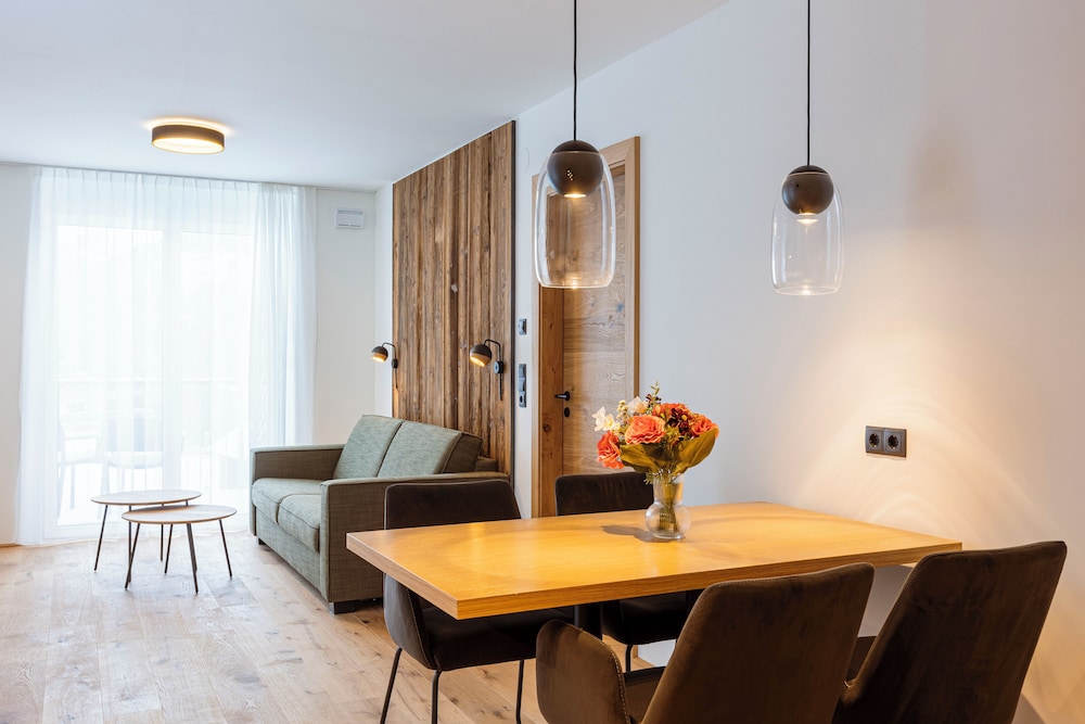 Fiss Suites by ALPS RESORTS