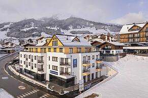 Fiss Suites by ALPS RESORTS