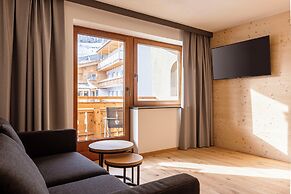 Zugspitz Suites Lermoos by ALPS RESORTS