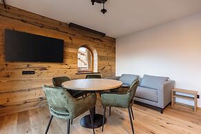 Zugspitz Suites Lermoos by ALPS RESORTS
