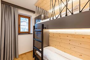 Zugspitz Suites Lermoos by ALPS RESORTS