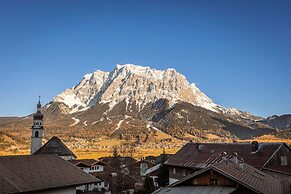 Zugspitz Suites Lermoos by ALPS RESORTS