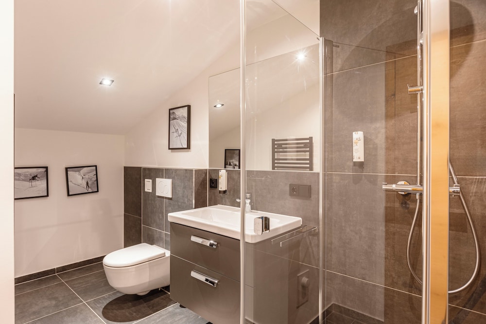 Zugspitz Suites Lermoos by ALPS RESORTS