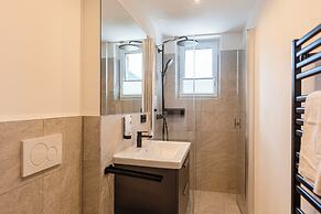 Zugspitz Suites Lermoos by ALPS RESORTS