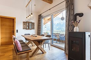 Zugspitz Suites Lermoos by ALPS RESORTS