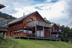 Almdorf Stadl by ALPS RESORTS