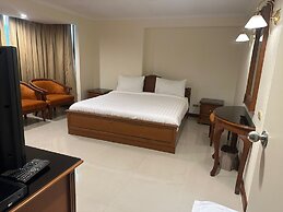 Direct Rooms at Omni Complex Nana