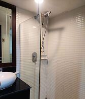 Direct Rooms at Omni Complex Nana