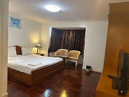 Direct Rooms at Omni Complex Nana