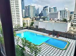 Direct Rooms at Omni Complex Nana