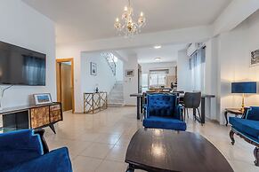 Seaview Sanctuary House