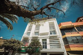 Hotel Asiri
