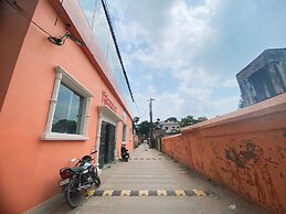 Nikunj Ashram Hotel