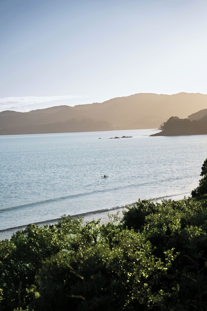 Sunlit Bay Villas